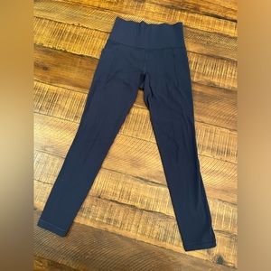 Athleta Salutation Stash Leggings